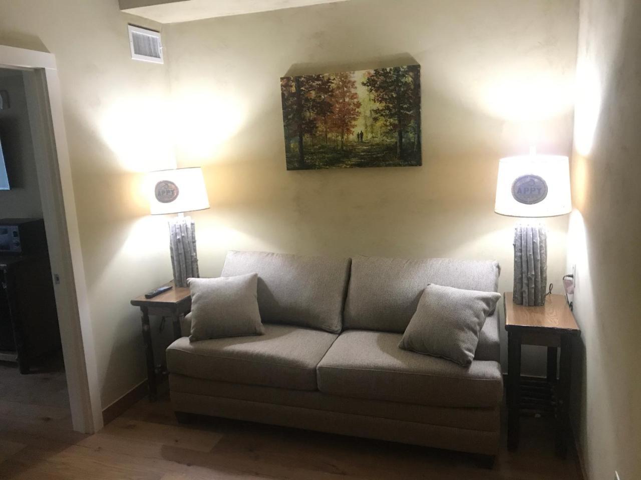 גטלינבורג The Appy Lodge מראה חיצוני תמונה