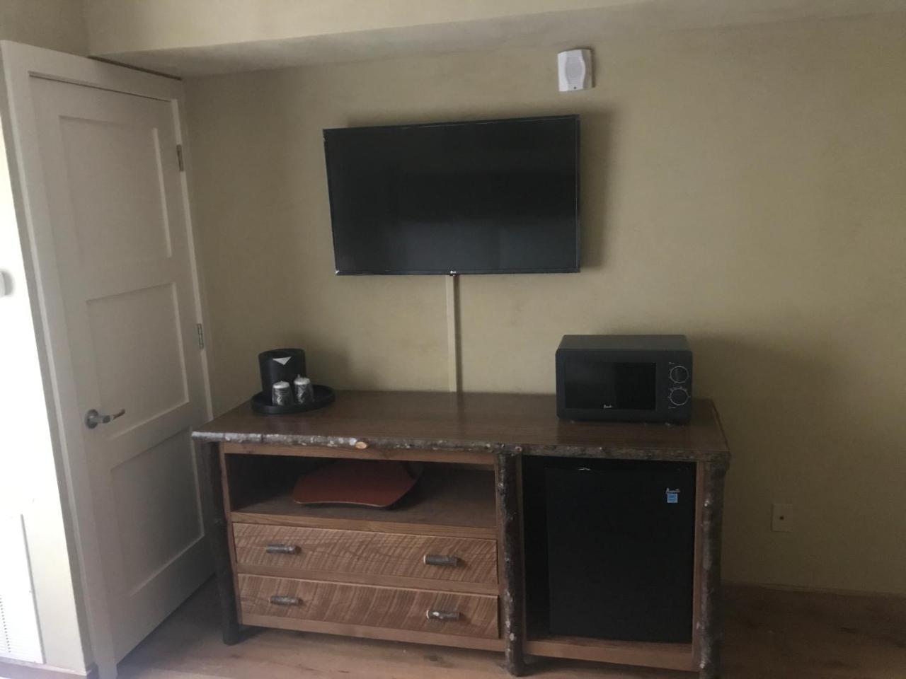 גטלינבורג The Appy Lodge מראה חיצוני תמונה