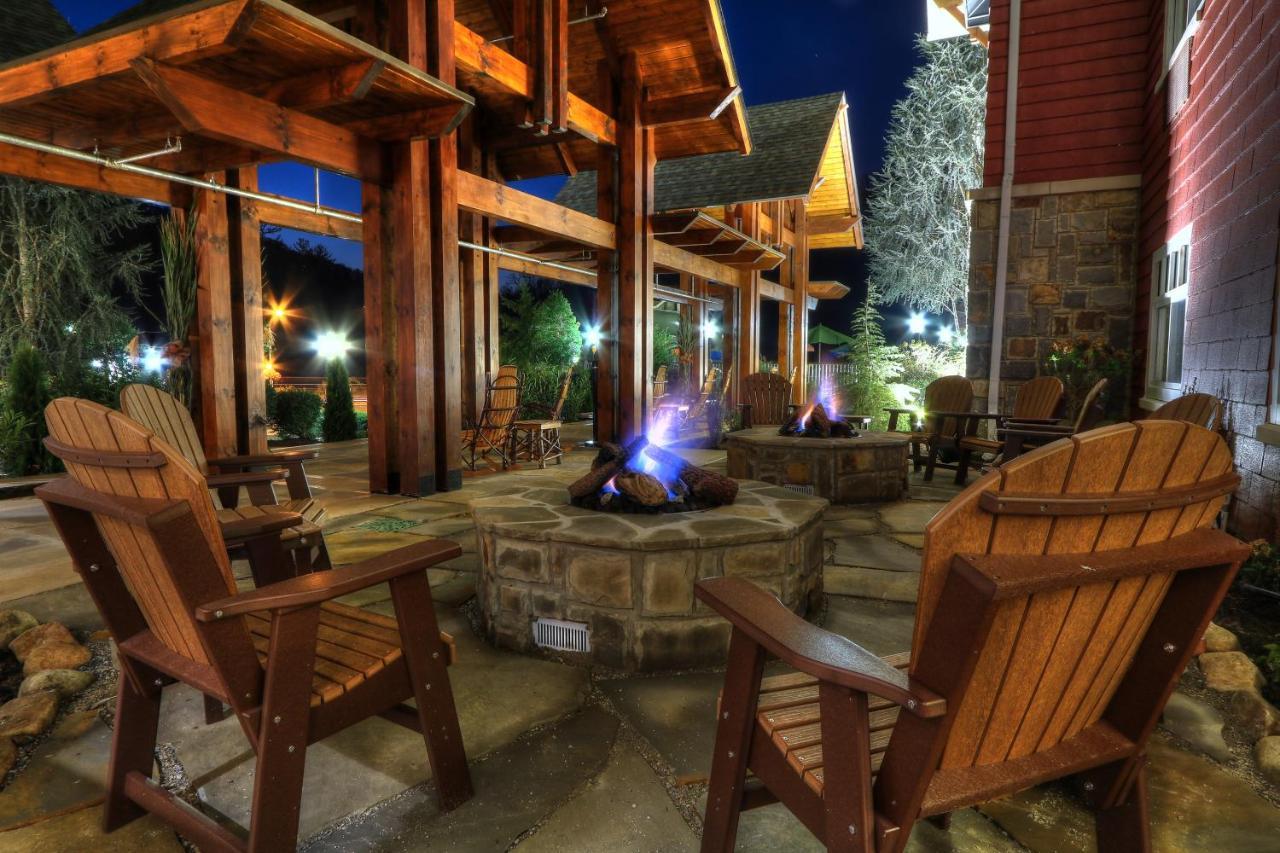 גטלינבורג The Appy Lodge מראה חיצוני תמונה